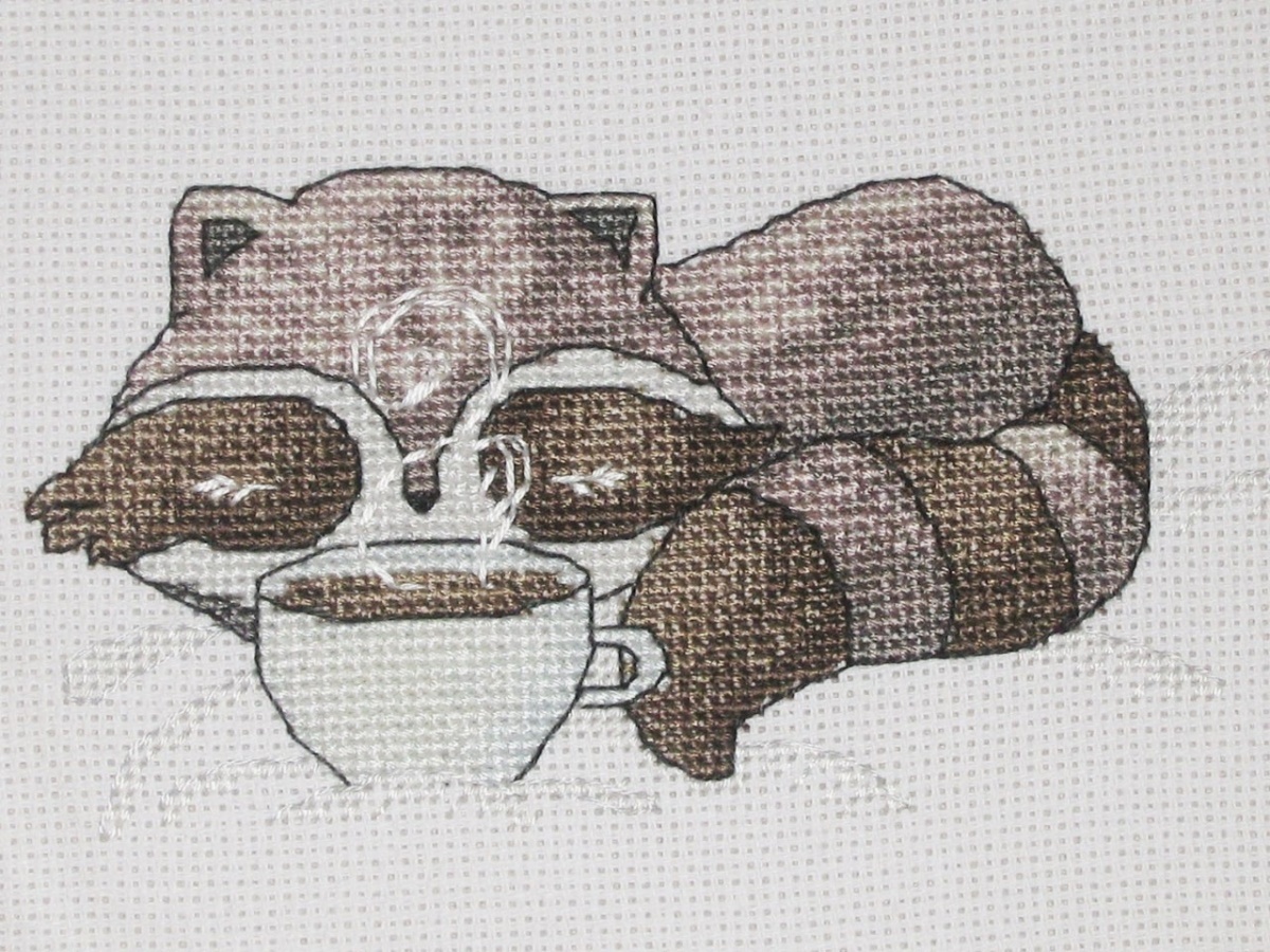 Little Raccoon with Coffee Cross Stitch Pattern фото 2