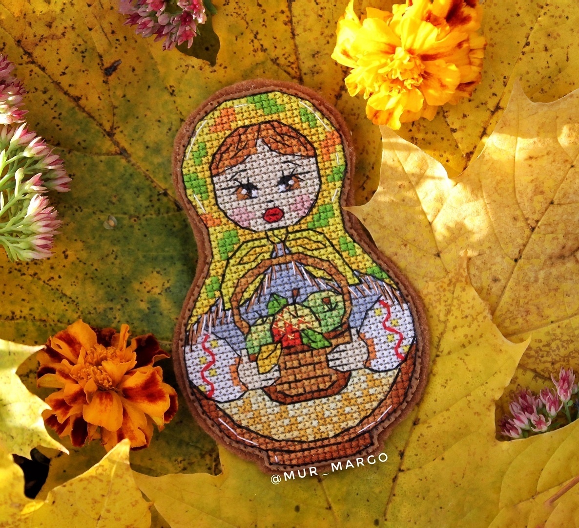 Matryoshka Autumn Cross Stitch Pattern фото 2