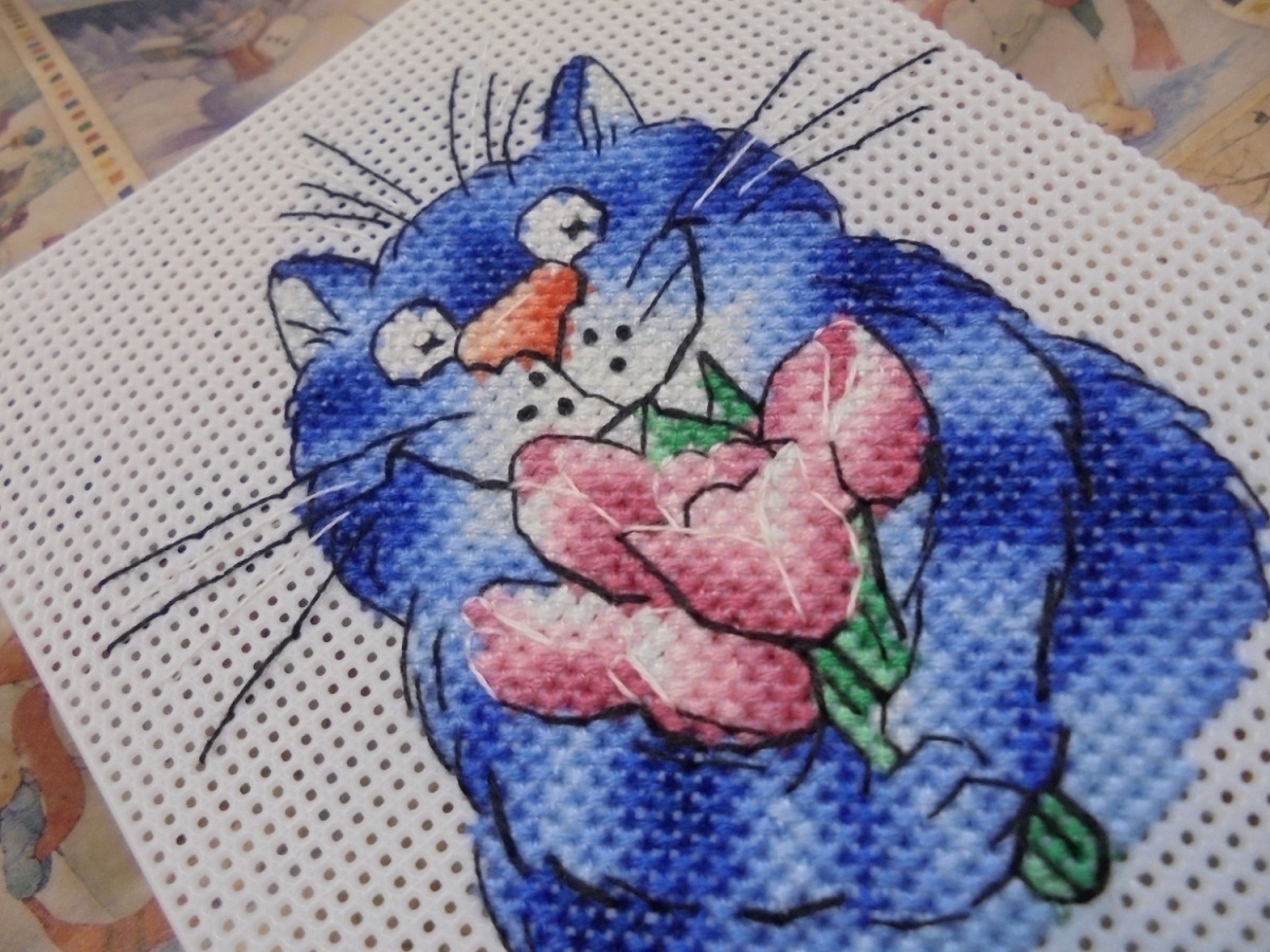 Cat with Flowers Cross Stitch Pattern фото 4