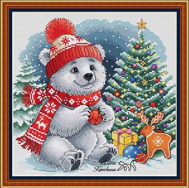 Bear Cub in a Hat Cross Stitch Pattern фото 1