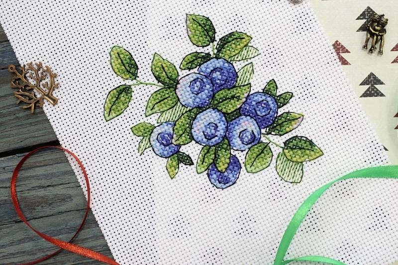 Forest Blueberry Cross Stitch Kit фото 2