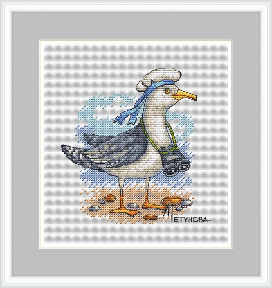 Seagull in Hat Cross Stitch Pattern фото 1
