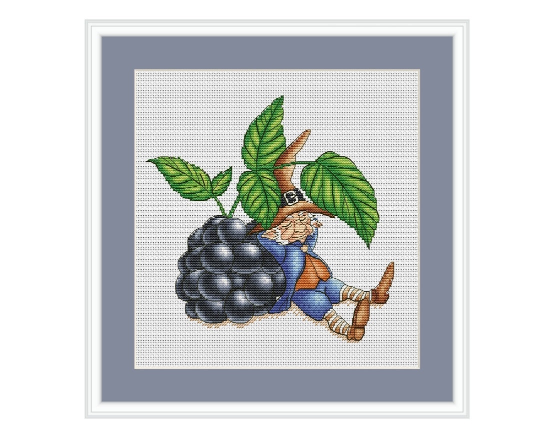 Blackberry Leprechaun Cross Stitch Pattern фото 3