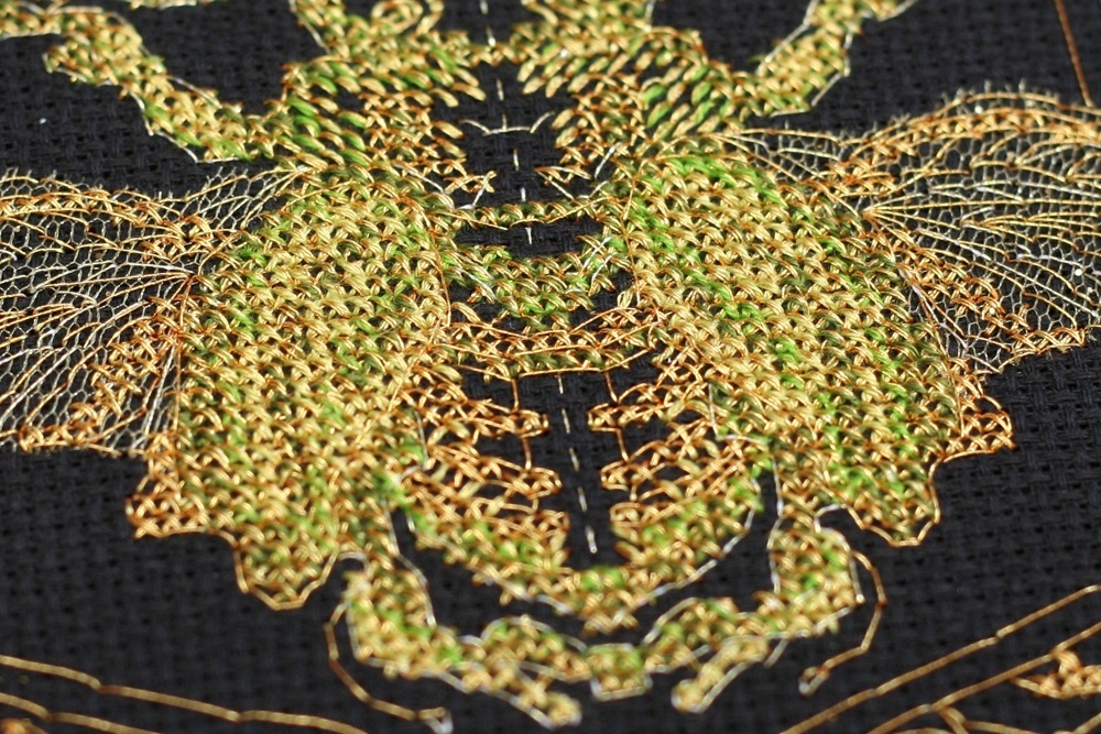 Golden Beetle Cross Stitch Kit фото 3
