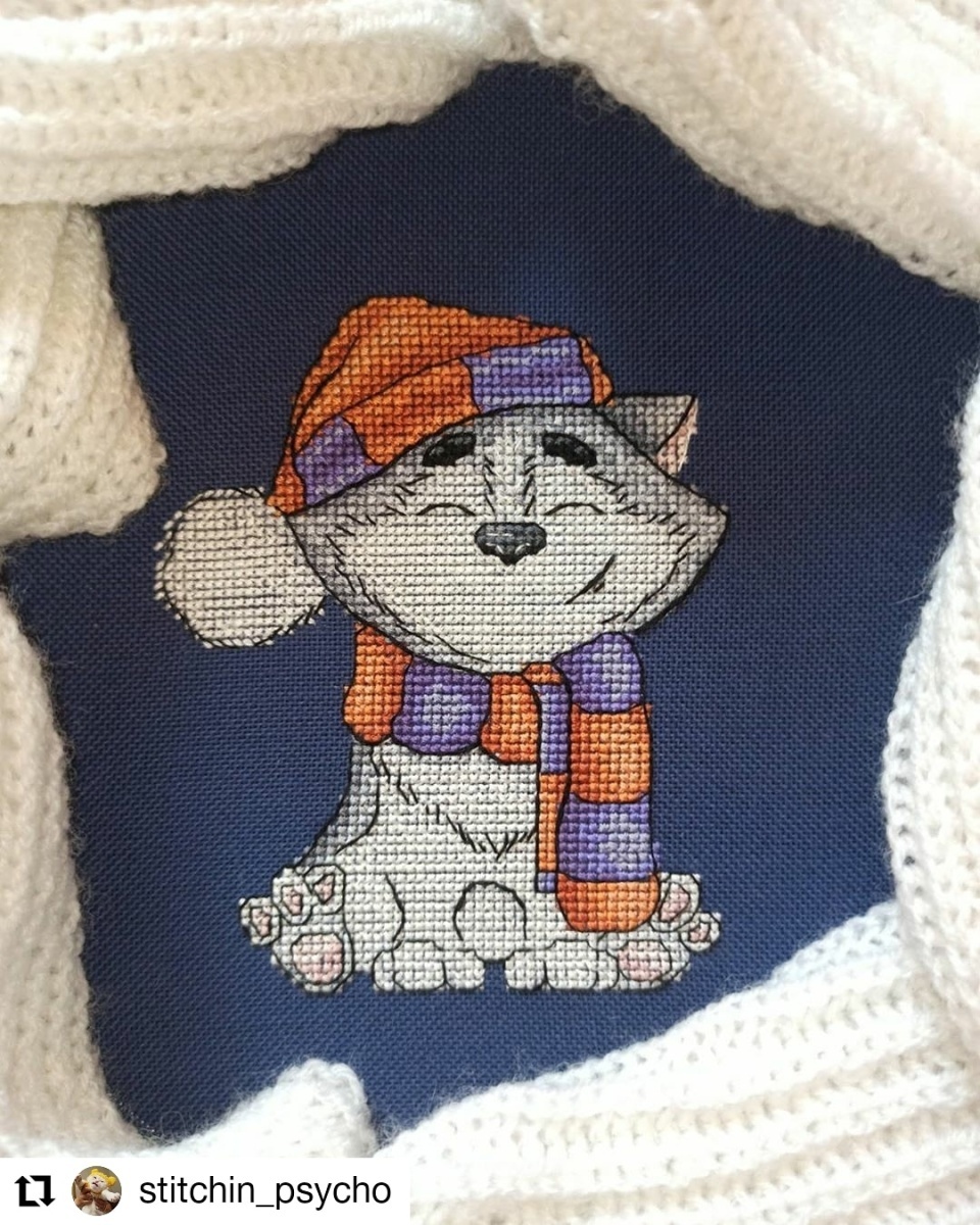 Winter Husky Cross Stitch Pattern фото 2