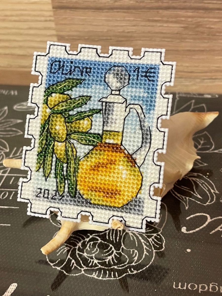 Olive Postage Stamp Cross Stitch Pattern фото 2