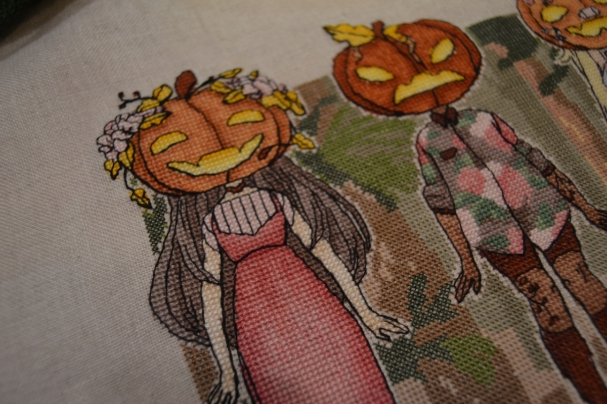 Pumpkin Girls Cross Stitch Pattern фото 4