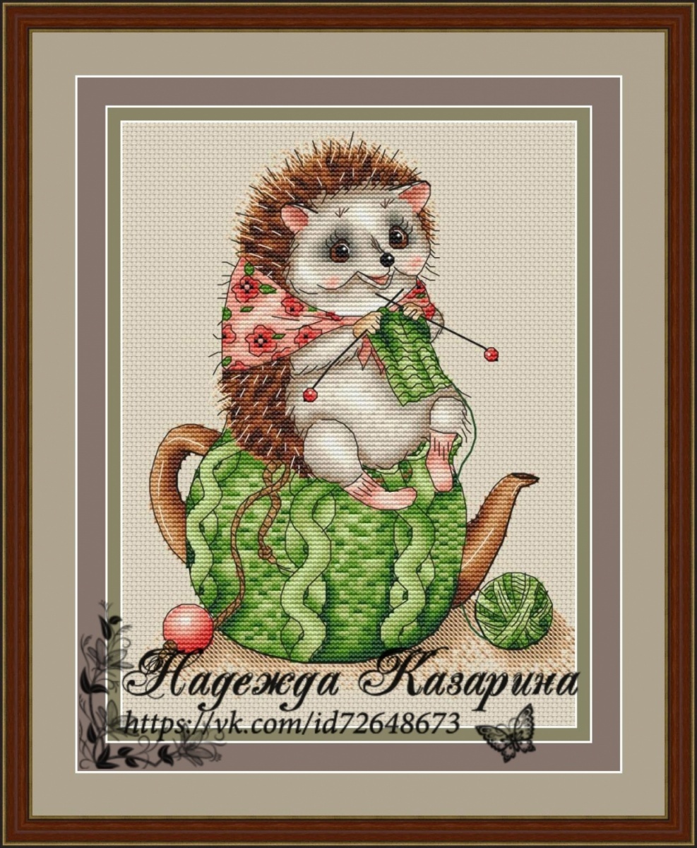 Hedgehog on a Teapot Cross Stitch Pattern фото 1