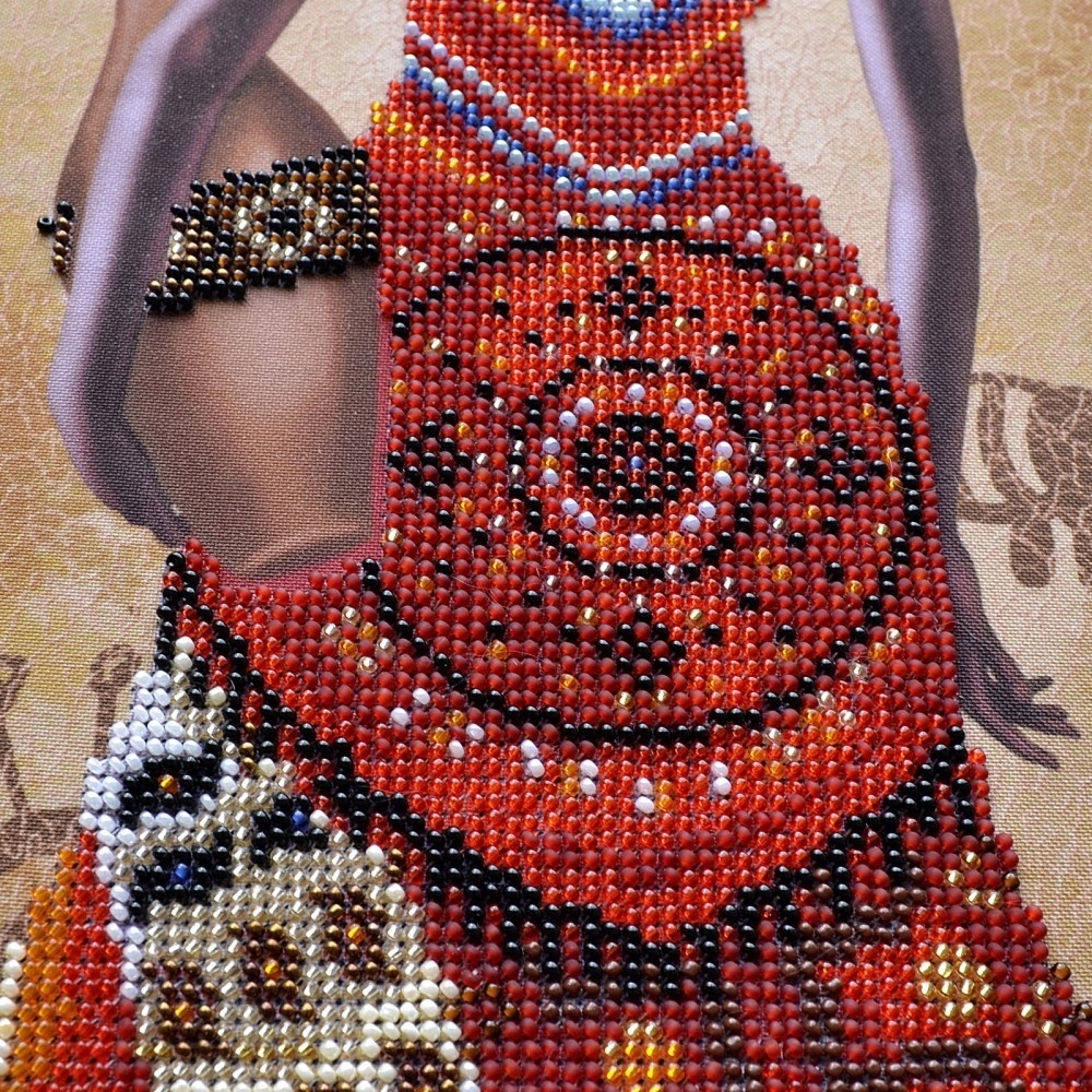African Woman with Pitcher Bead Embroidery Kit фото 3