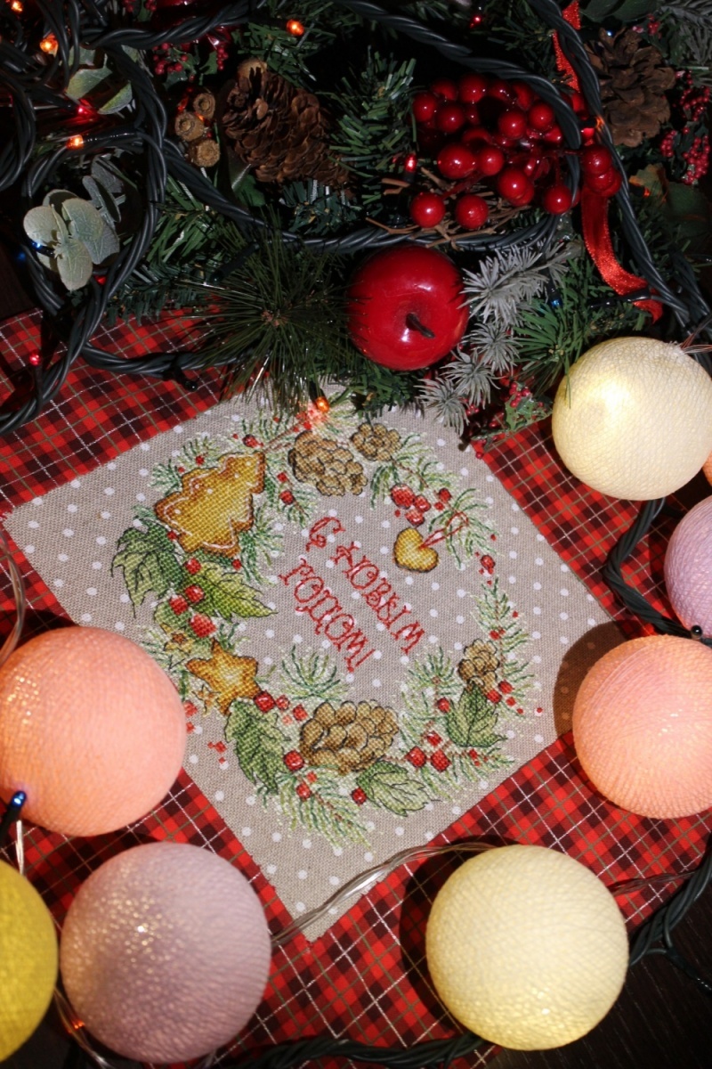 Wreath with Cookies Cross Stitch Pattern фото 3