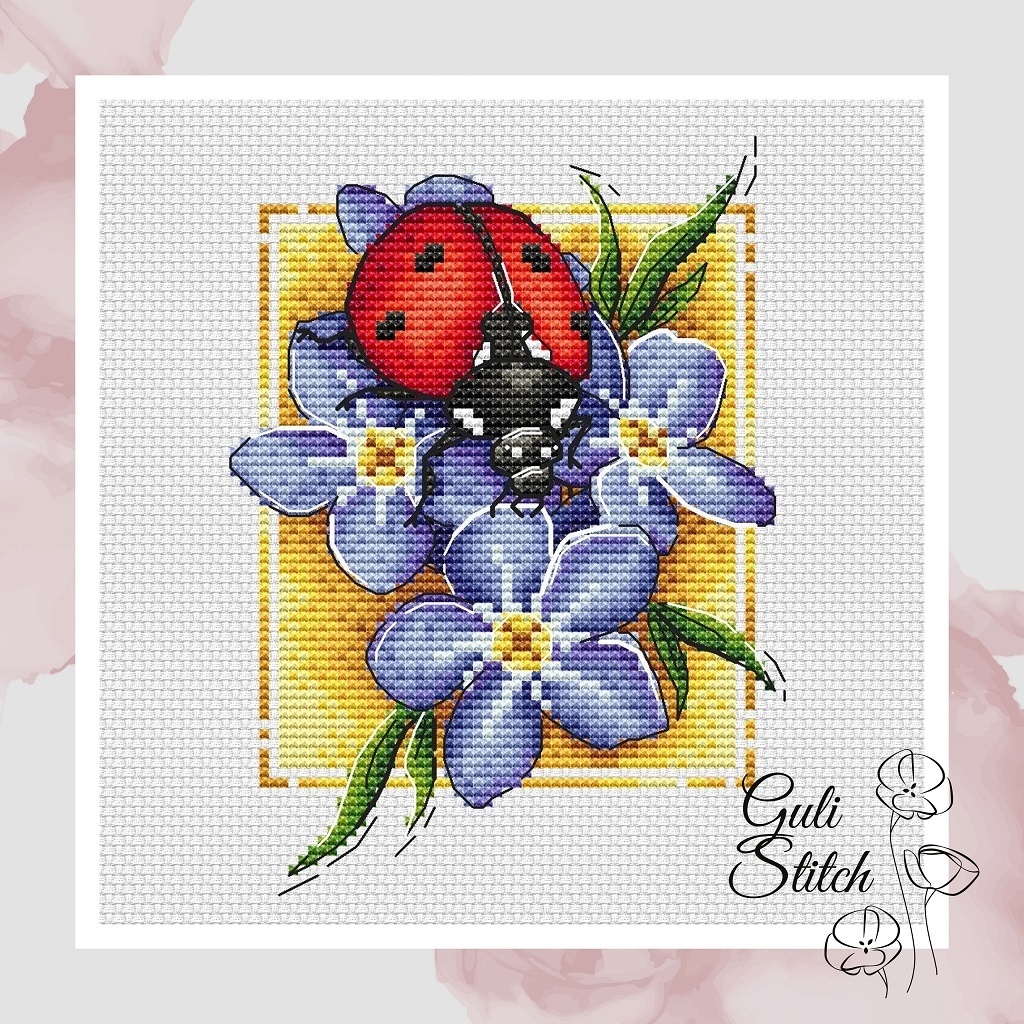 A Ladybug Cross Stitch Pattern фото 1