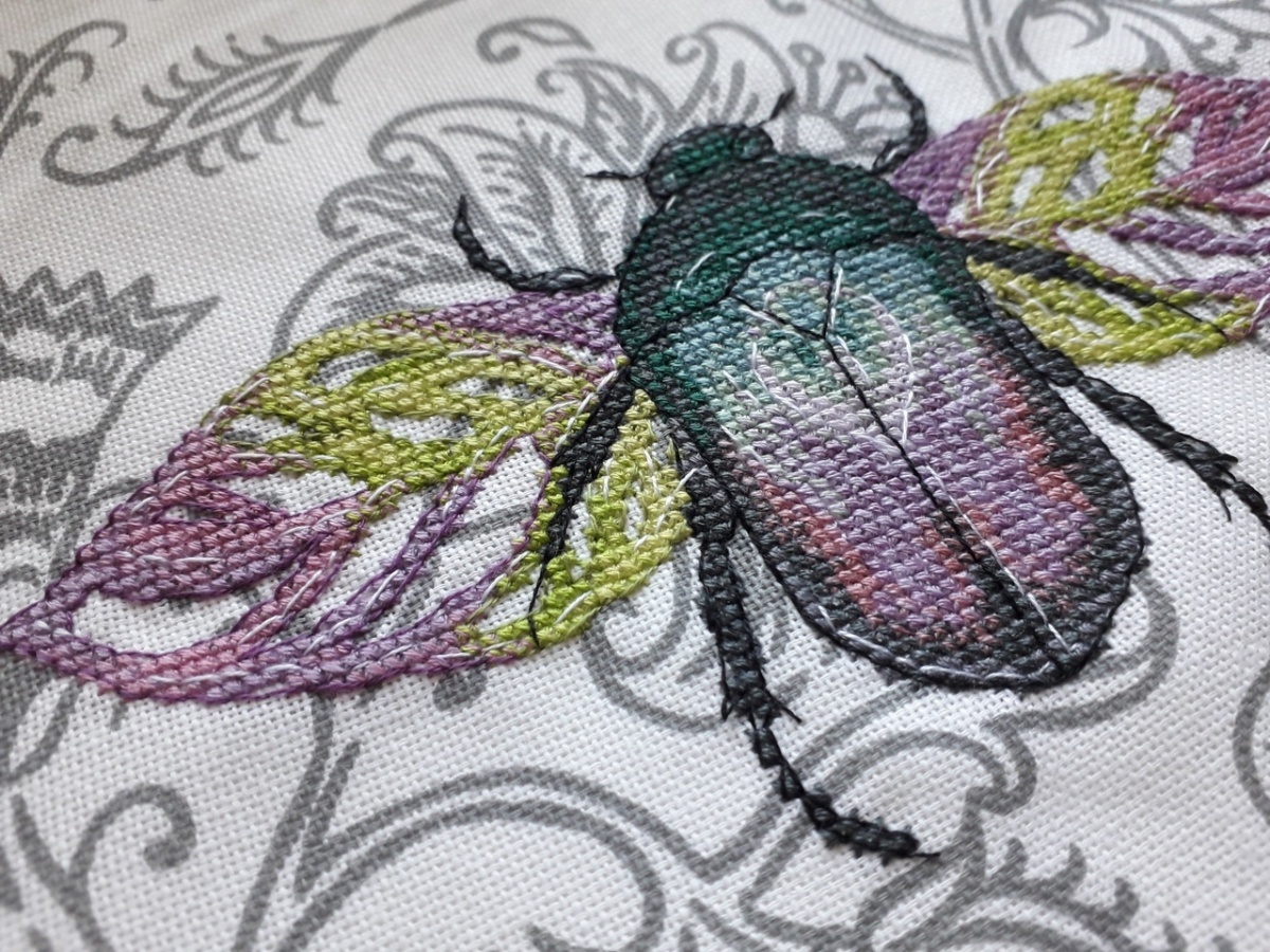 Rainbow Beetle Cross Stitch Pattern фото 4