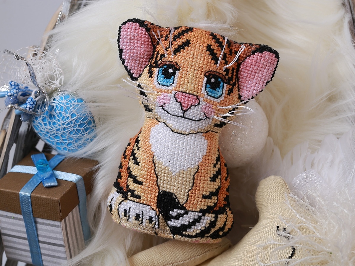 Toy. Little Tiger Cross Stitch Kit фото 3