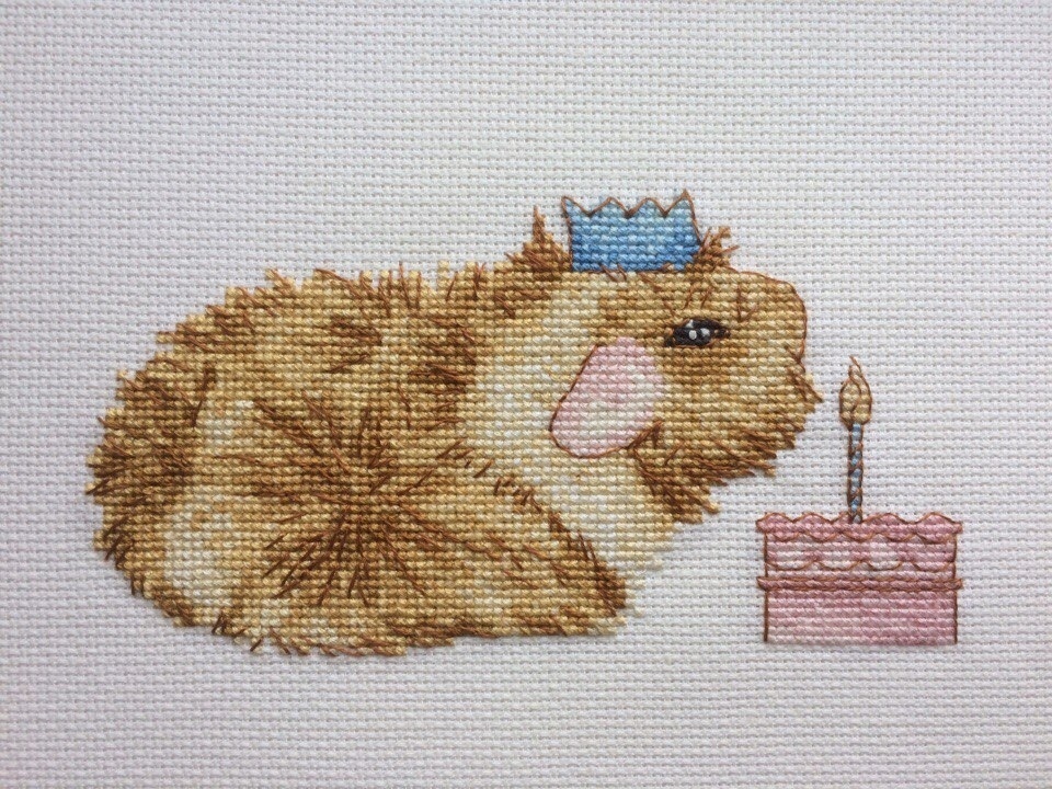 Guinea Pig with Cake Cross Stitch Pattern фото 2