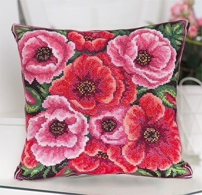 Summer Debut Cushion Front Cross Stitch Kit фото 1