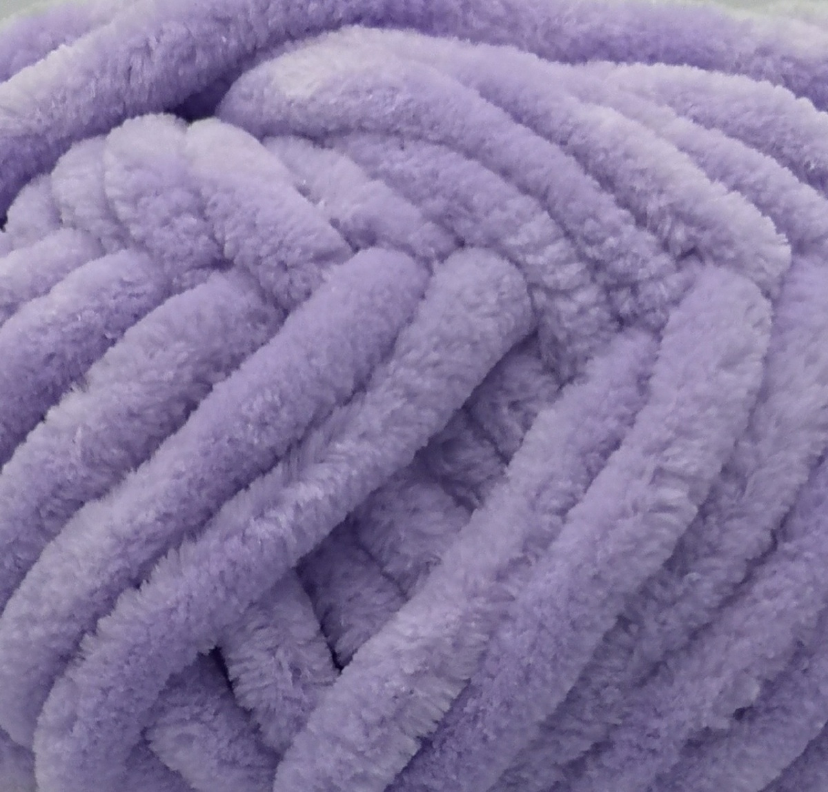 2 Big 200 Gram Balls Of Himalaya Mountain Yarn! Purples! Soft! Color 517-03