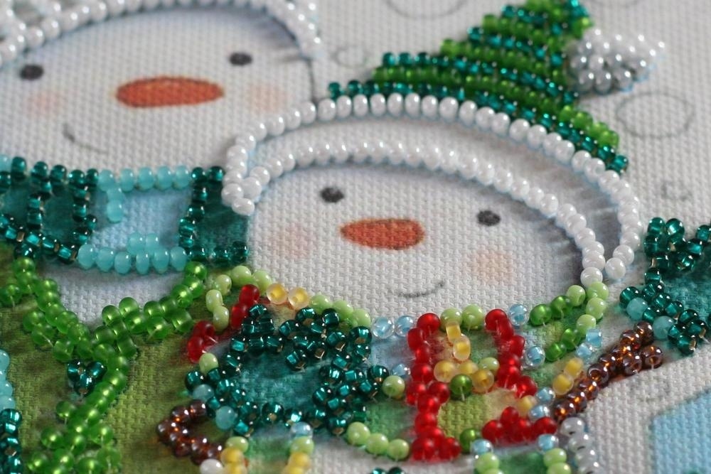 Snow Friends Bead Embroidery Kit фото 3