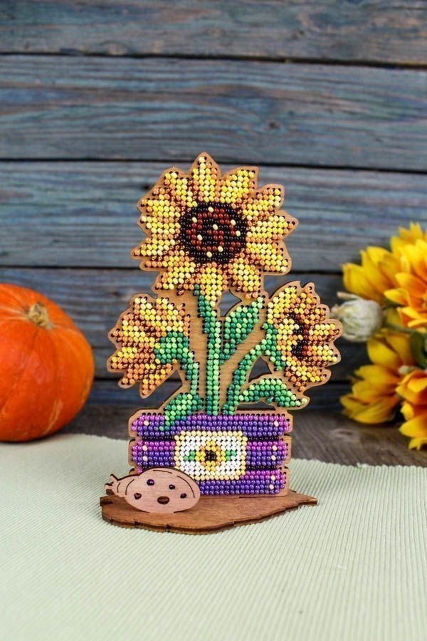 Sunflowers in a Box Bead Embroidery Kit фото 2