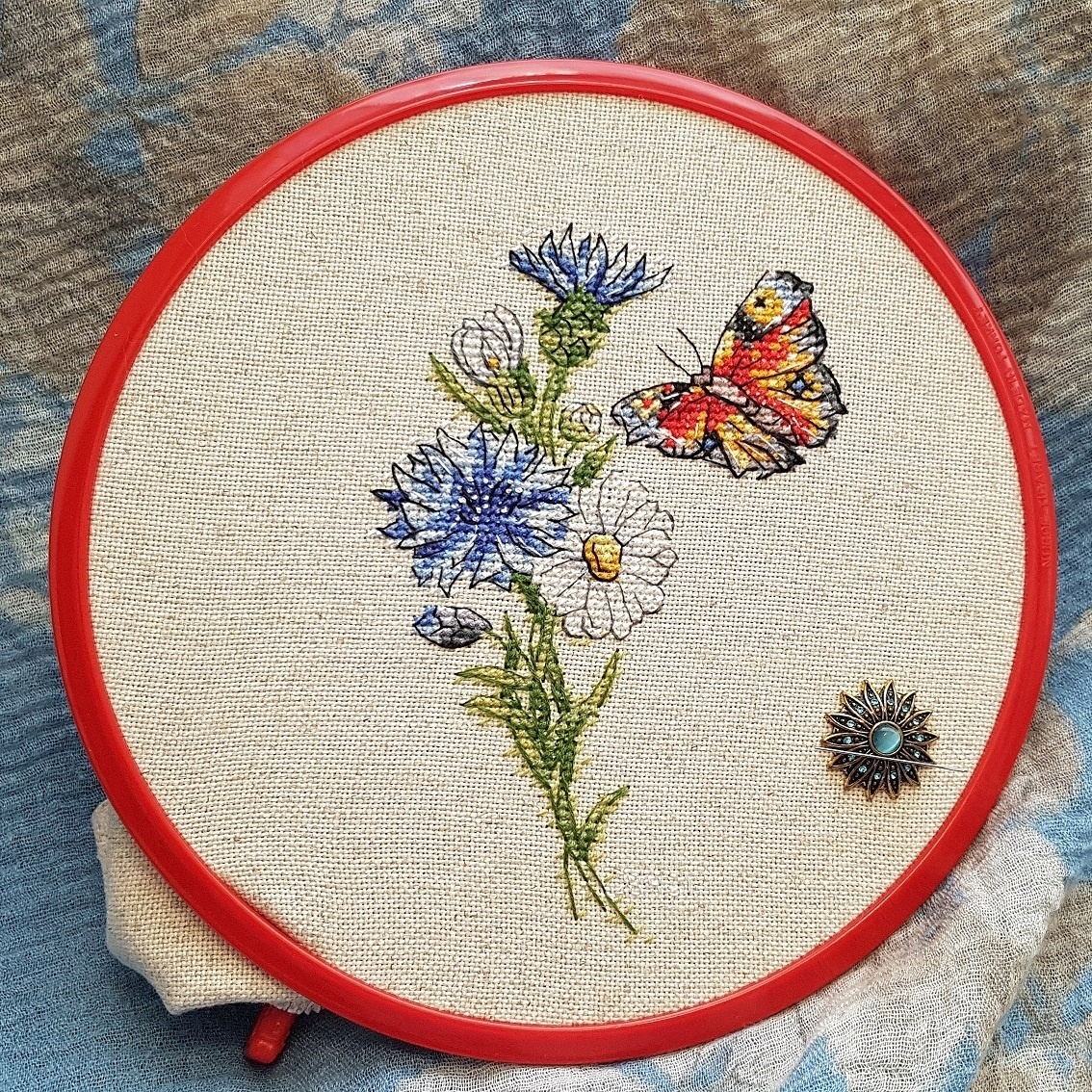 Wildflowers and Butterfly Cross Stitch Pattern фото 6
