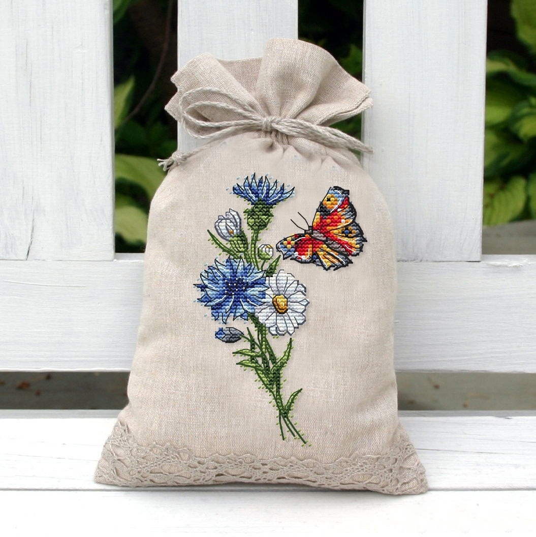 Wildflowers and Butterfly Cross Stitch Pattern фото 4