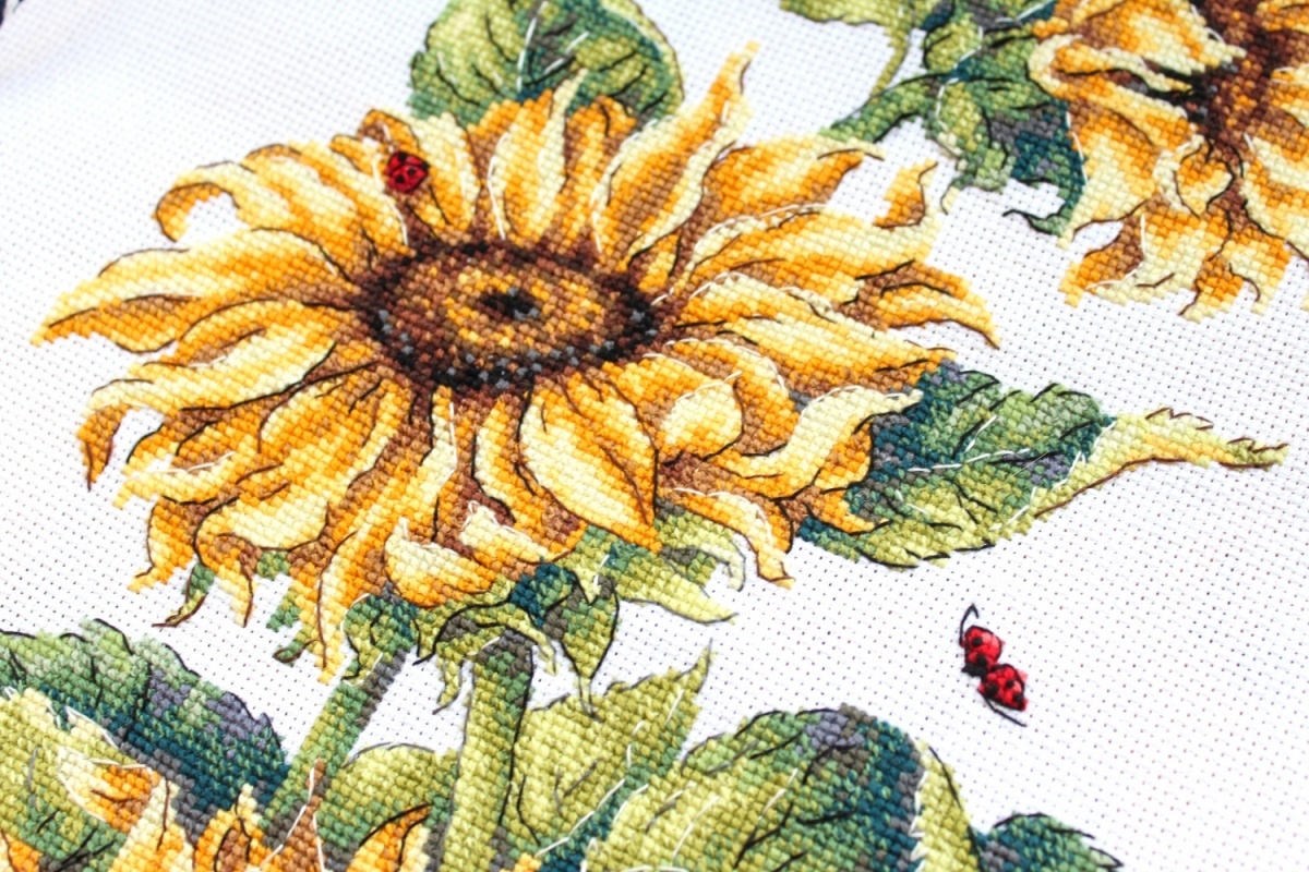 Sunflowers Cross Stitch Kit by MP Studia фото 4