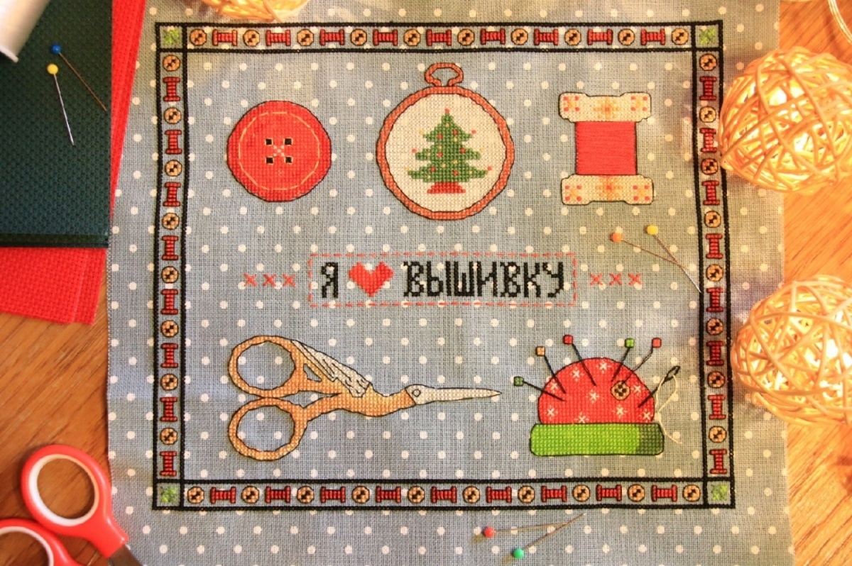 A Christmas Sampler Cross Stitch Pattern фото 2