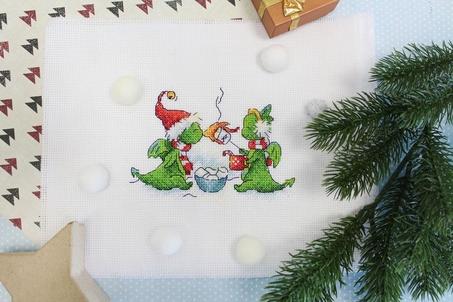 Come On In for a Light Cross Stitch Kit фото 2