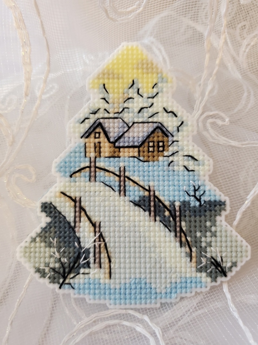 The Houses behind the Bridge Cross Stitch Pattern фото 3
