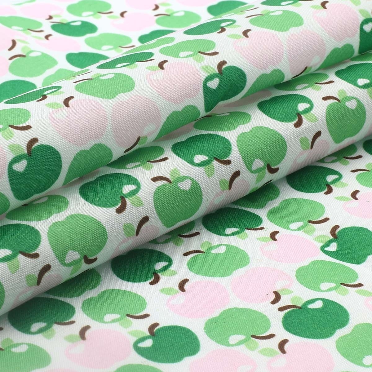 Colored Apples Patchwork Fabric, Green/Pink фото 2
