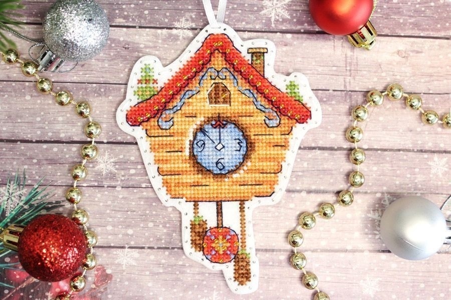 Minutes Before the Holiday Cross Stitch Kit фото 4