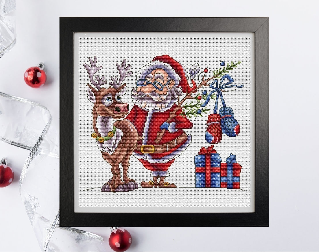Santa with Deer Cross Stitch Pattern фото 1