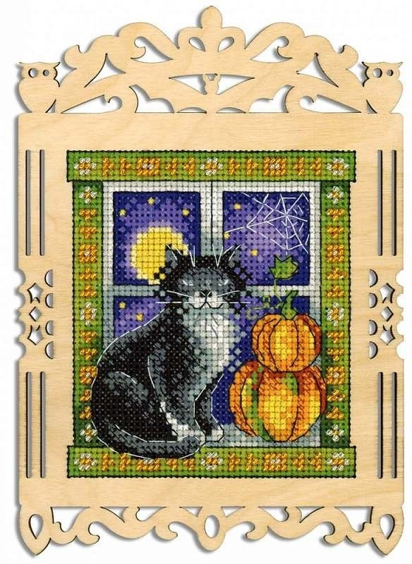 Fluffy Watchman Embroidery Kit фото 1