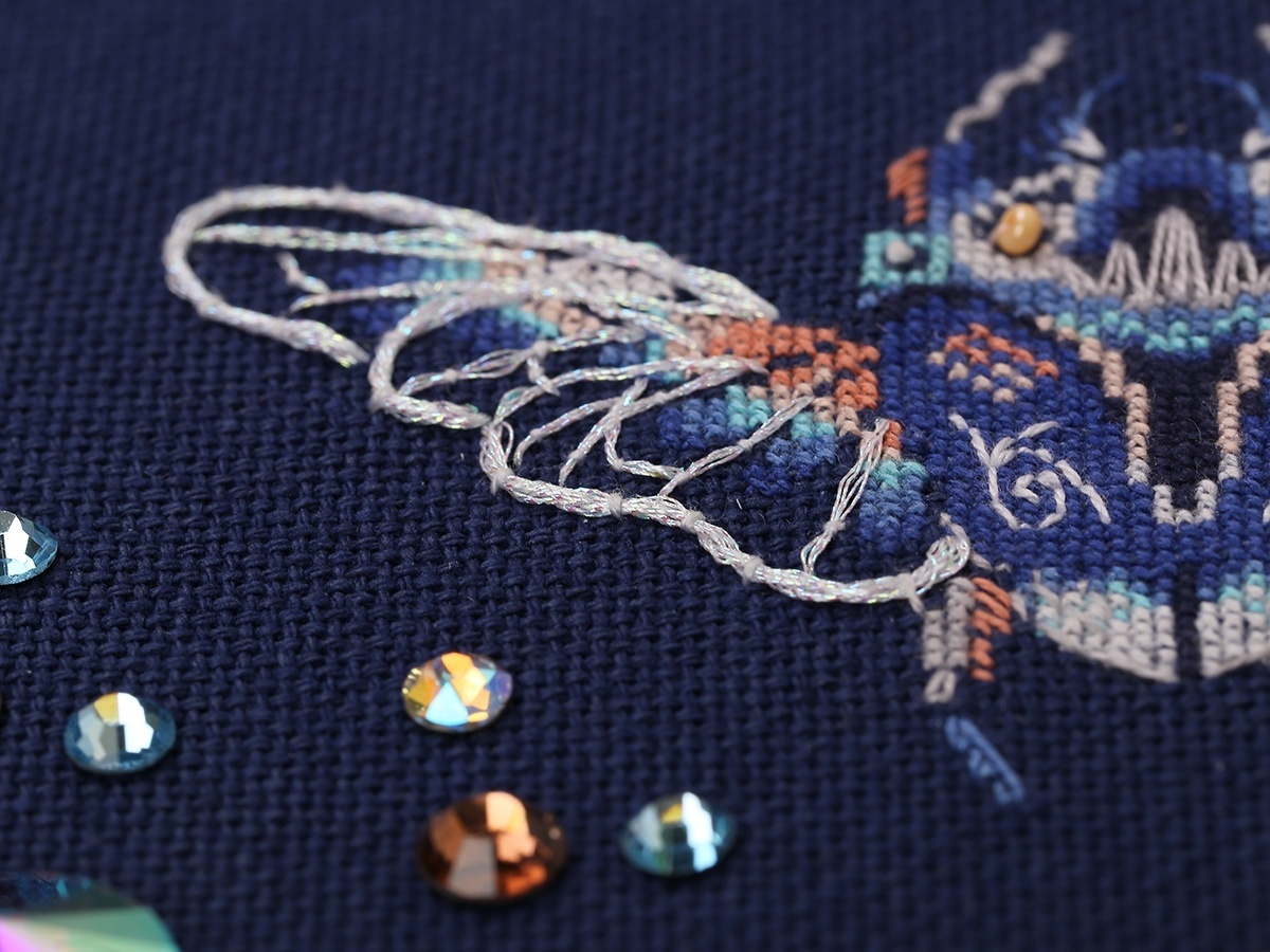 Fantasy Bugs. Sapphire and Physalis Cross Stitch Kit фото 5