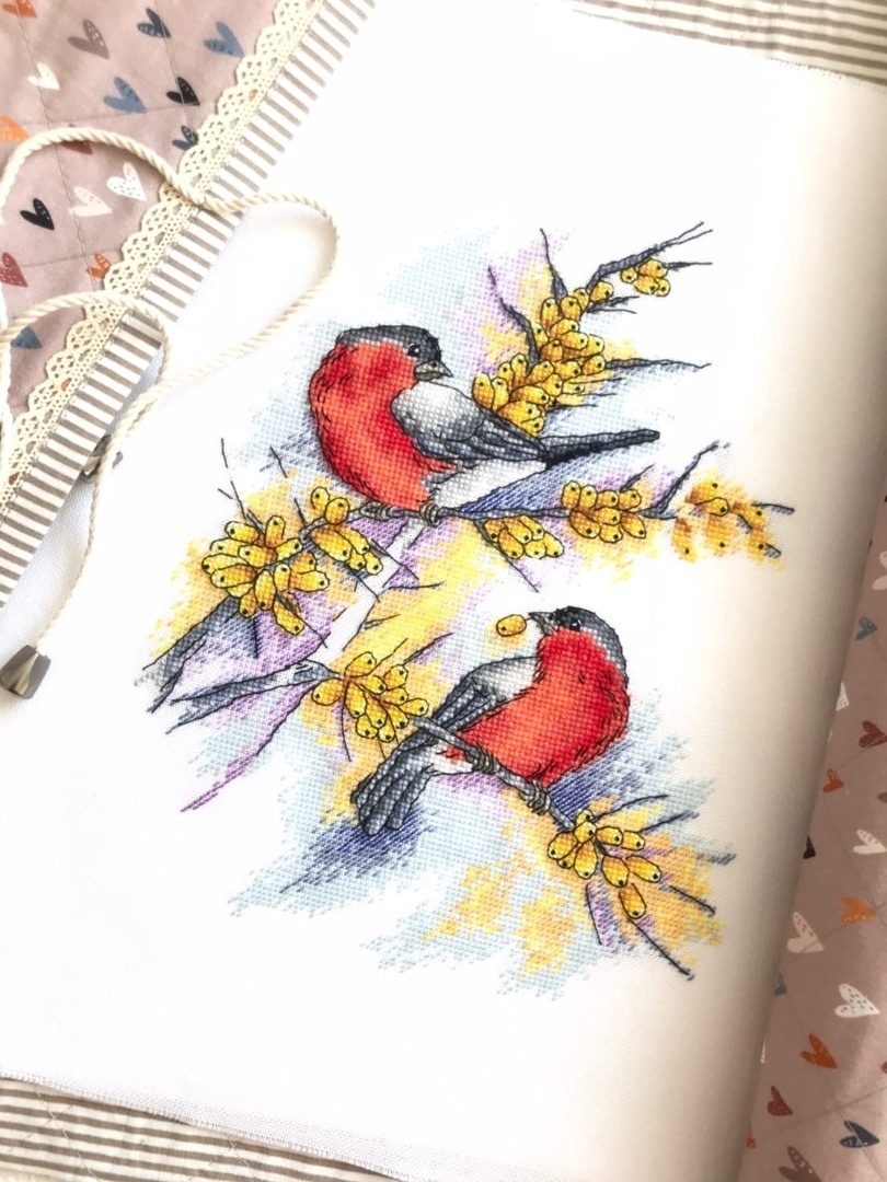 Bullfinches in Buckthorn Cross Stitch Pattern фото 2