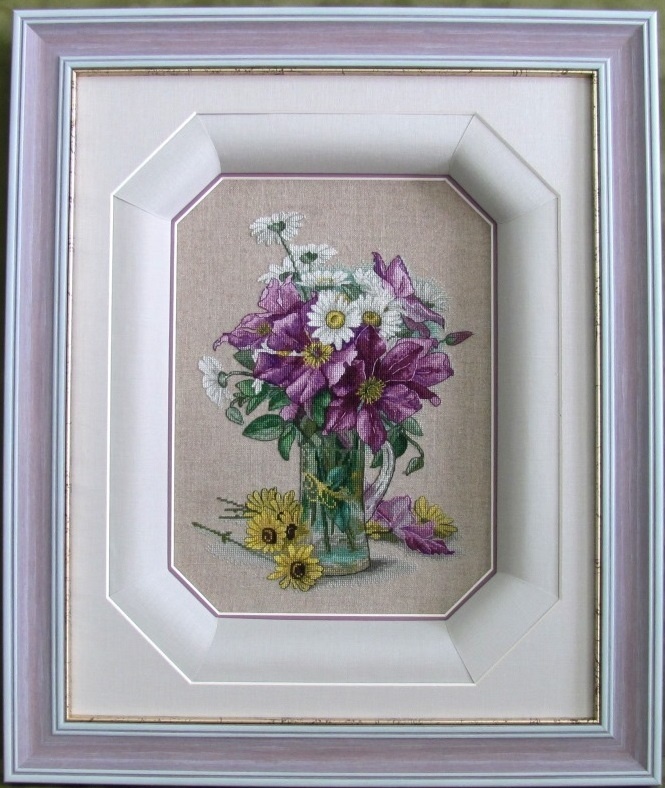 Purple Clematis And White Daisies Cross Stitch Pattern - 