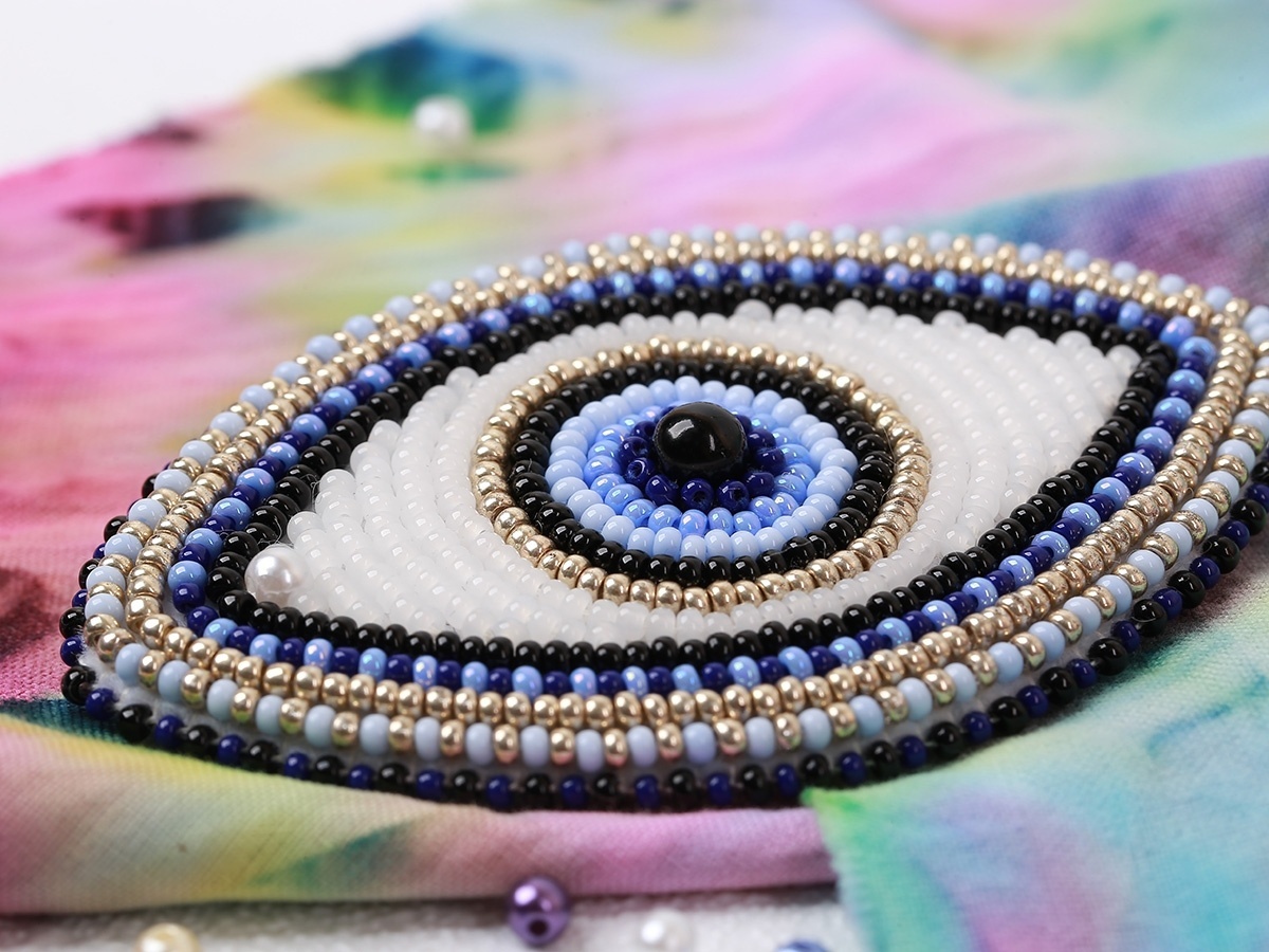 Brooch. Eye Bead Embroidery Kit, code 10-501 Klart